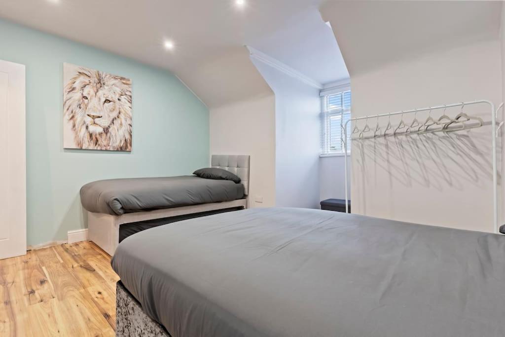 Bella'S House 12Mins Bus To Motor Point Arena Free Street Parking Villa Nottingham Ngoại thất bức ảnh