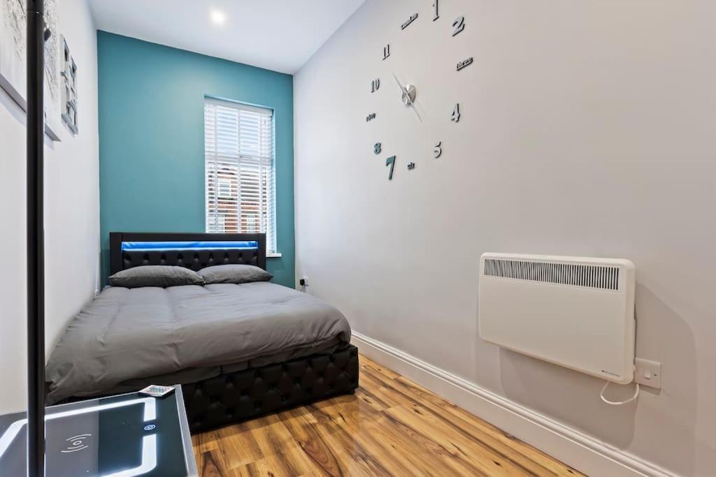 Bella'S House 12Mins Bus To Motor Point Arena Free Street Parking Villa Nottingham Ngoại thất bức ảnh