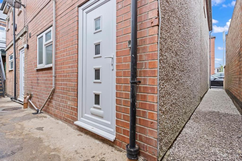 Bella'S House 12Mins Bus To Motor Point Arena Free Street Parking Villa Nottingham Ngoại thất bức ảnh