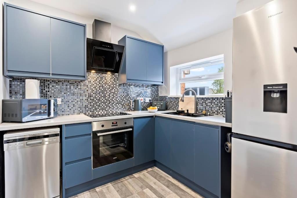 Bella'S House 12Mins Bus To Motor Point Arena Free Street Parking Villa Nottingham Ngoại thất bức ảnh